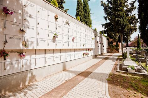 Funeraria Emucesa y Cementerio de San José